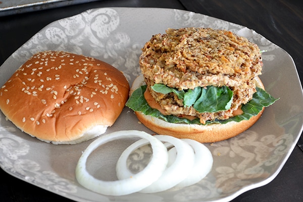 Spicy Pinto Bean Burger with Vegan Chipotle Mayo 4