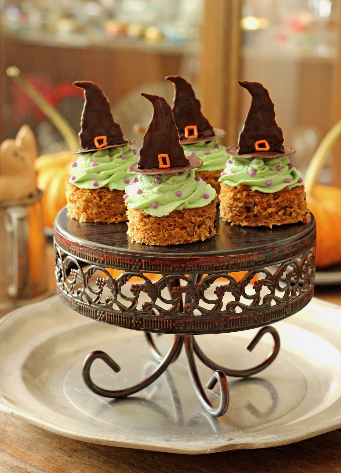 Vegan Halloween Carrot Cakes with Witchy Green Avocado Buttercream