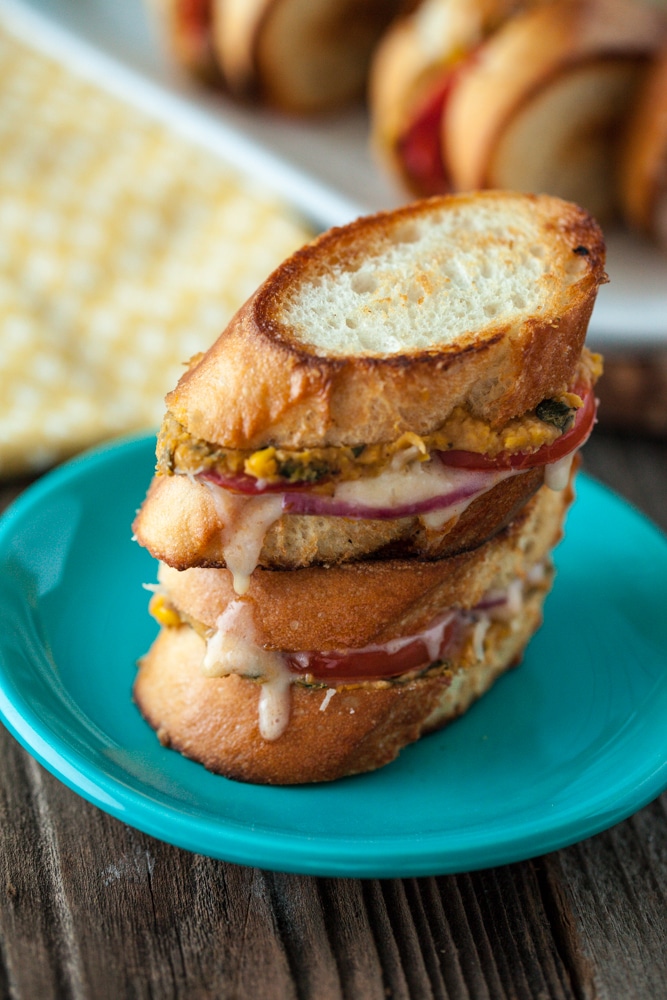 Grilled-Cheese-Sandwiches-19