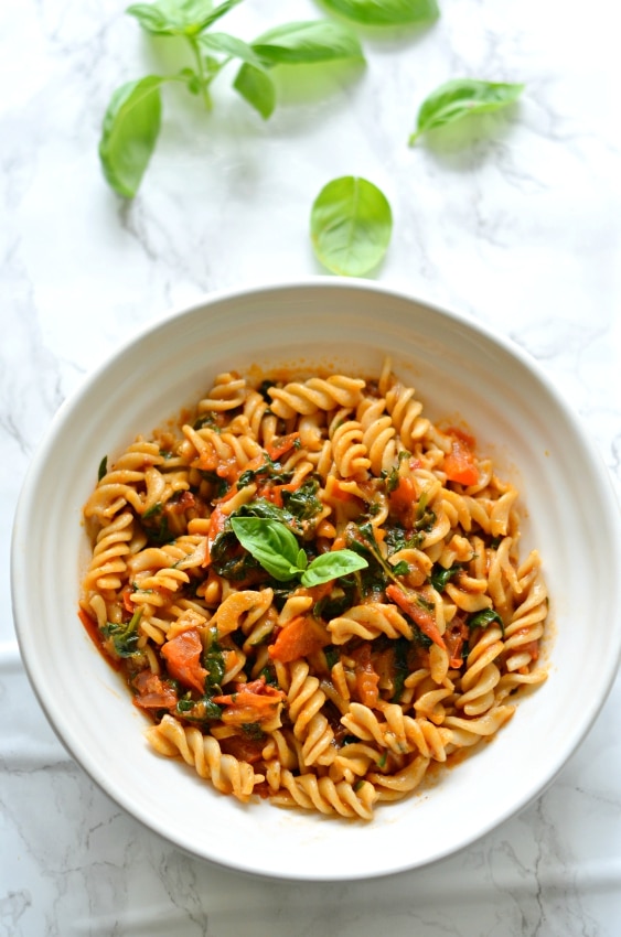 Quick Roasted Tomato, Basil and Spinach Pasta