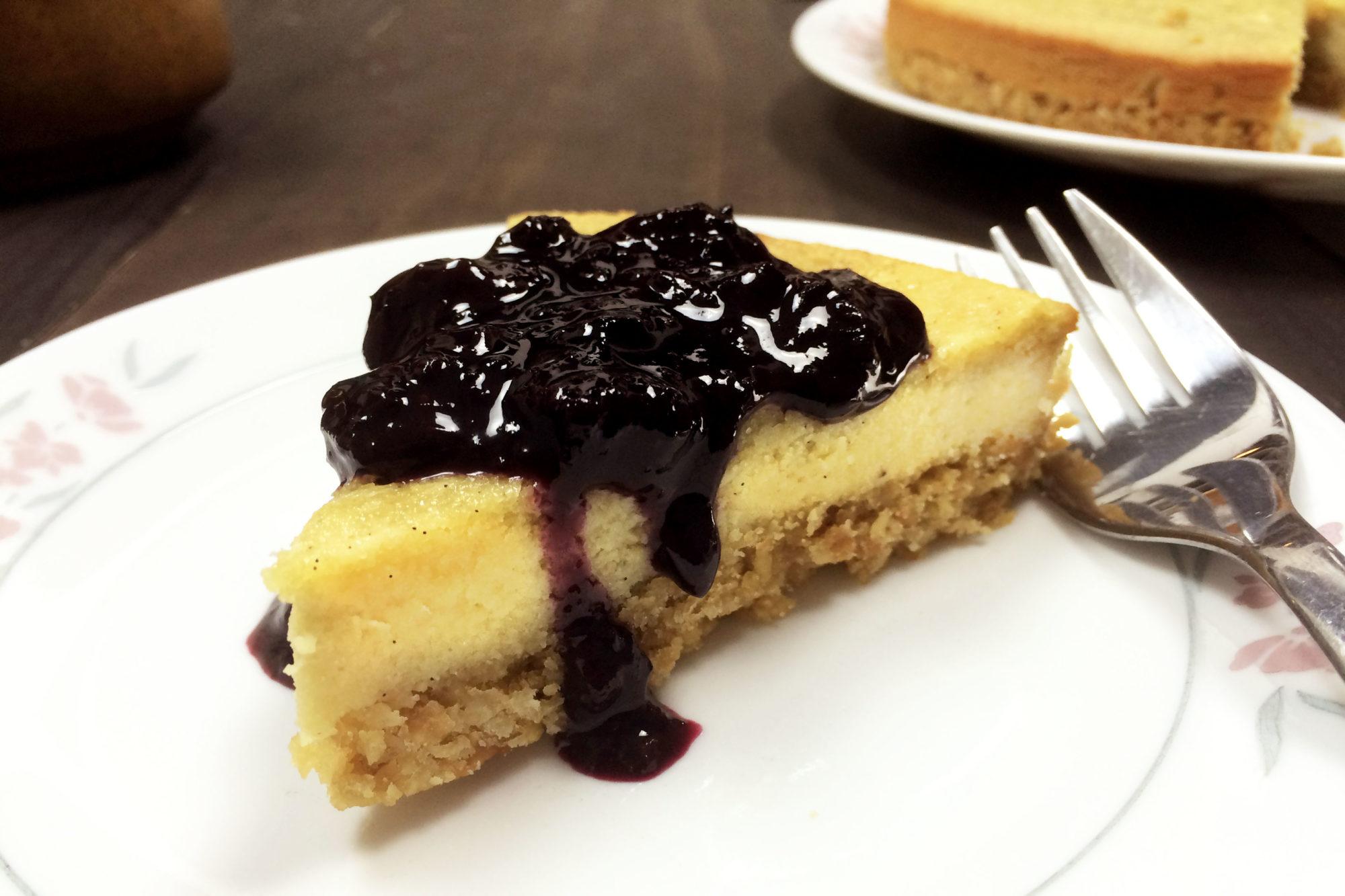 Cashew Cheesecake with Berry Compote