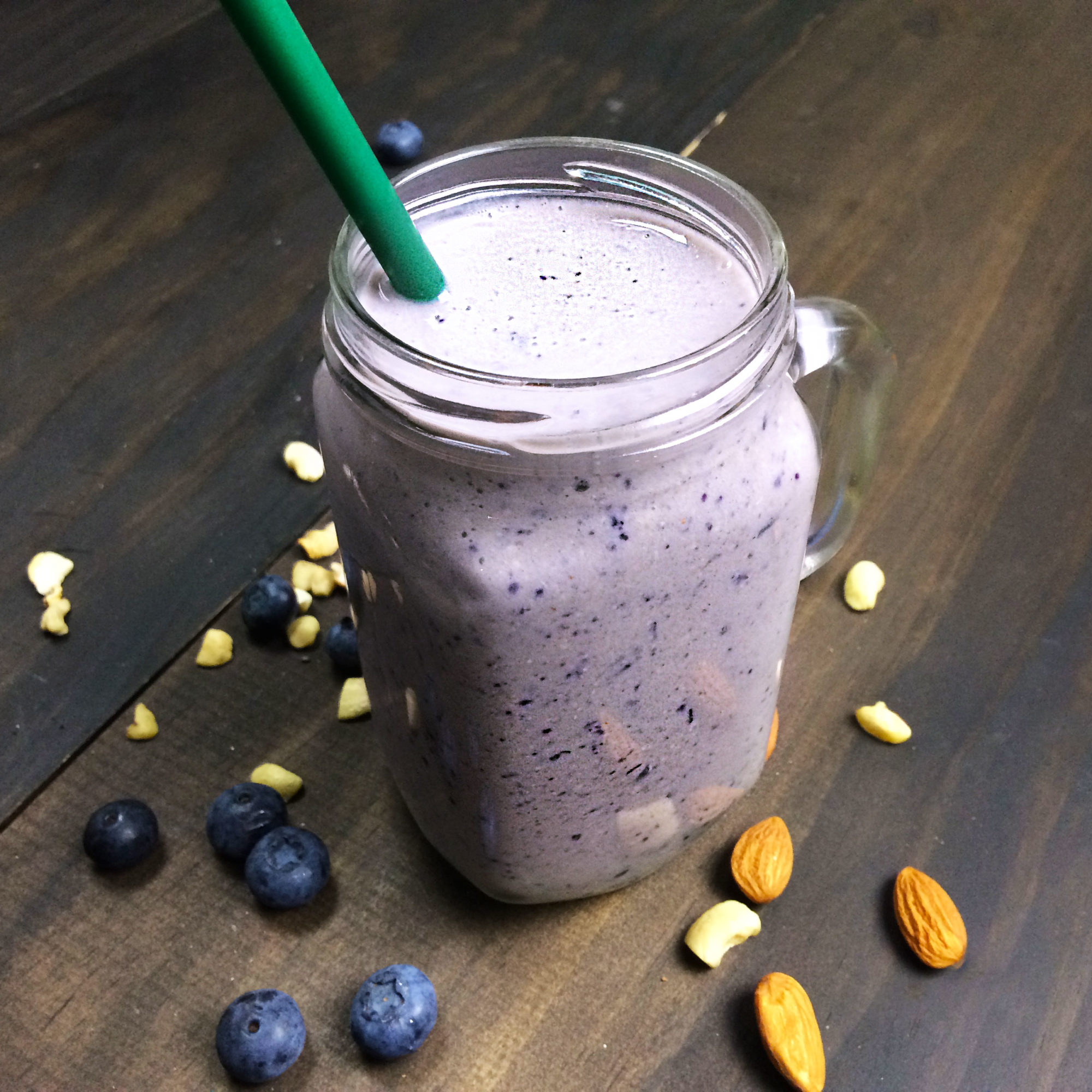 High Protein Blueberry Breakfast Smoothie